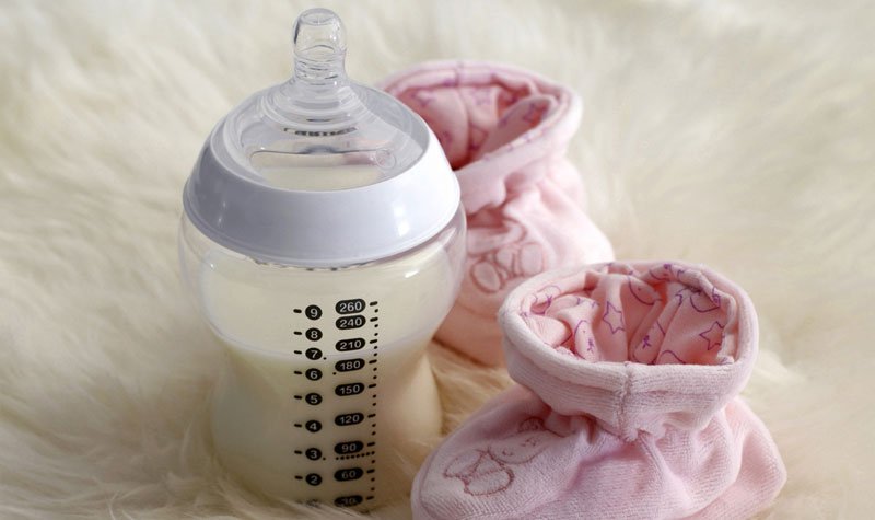 formula powder milk bottle